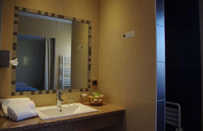Le Place Neuve Brullioles Room photo